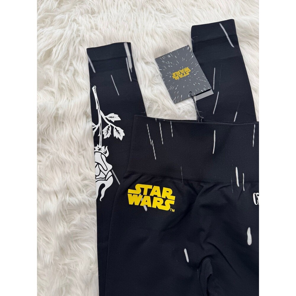 Civil Regime x Star Wars Hyperspeed Kelly Seamless Scrunch Leggings
Size XS - Picture 4 of 10